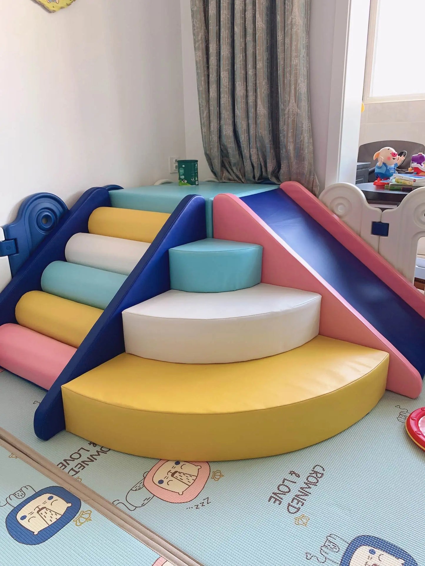 Children's software sensory training Corner climbing slide